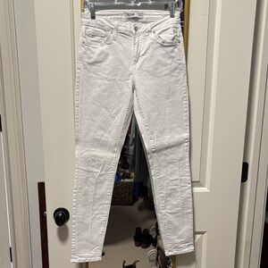 Just Black Women's Cream Skinny Jeans